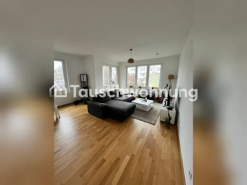 Tauschwohnung: 3-Zimmer-Wohnung with near balcony near ubahn and lake — photo 1